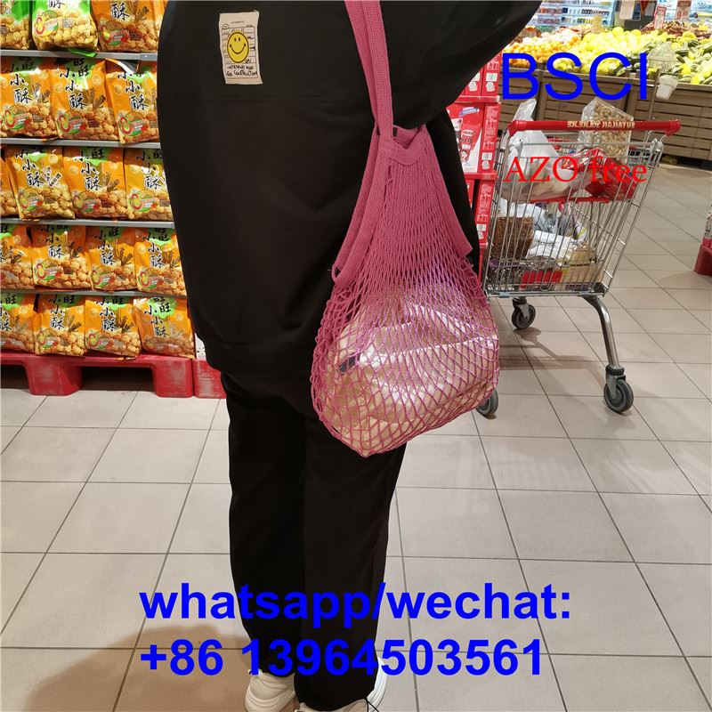 حقيبة تسوق بسلسلة من السلحفاة الشبكية