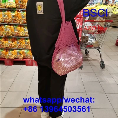 حقيبة تسوق بسلسلة من السلحفاة الشبكية